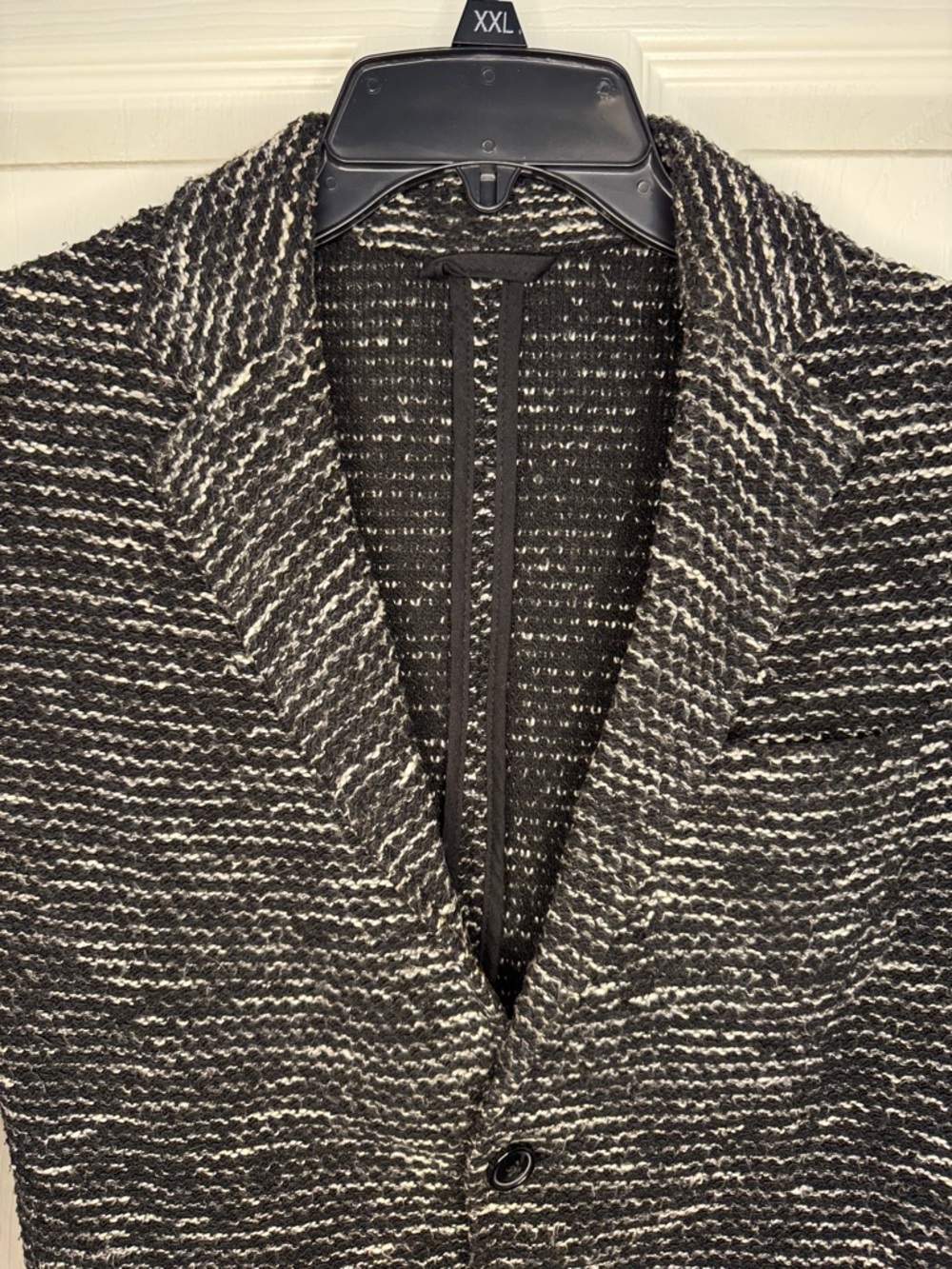 EUC Woman’s Black & Silver Knit Blazer - Picture 2 of 8